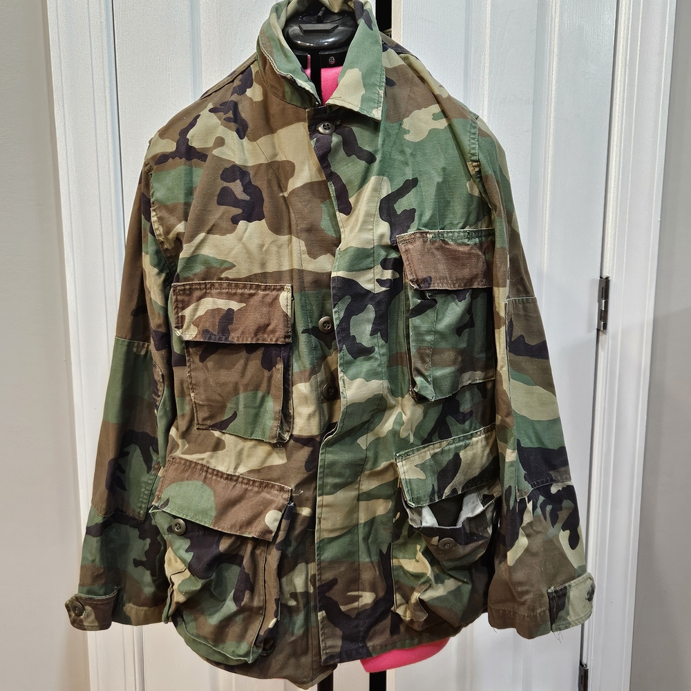 Vintage Vietnam Veterans Actual Military Jacket wore while He Served Sz Medium
